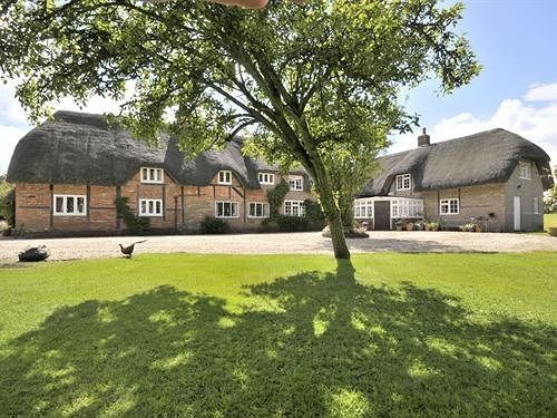 Mayfield B&B Марлборо Екстер'єр фото